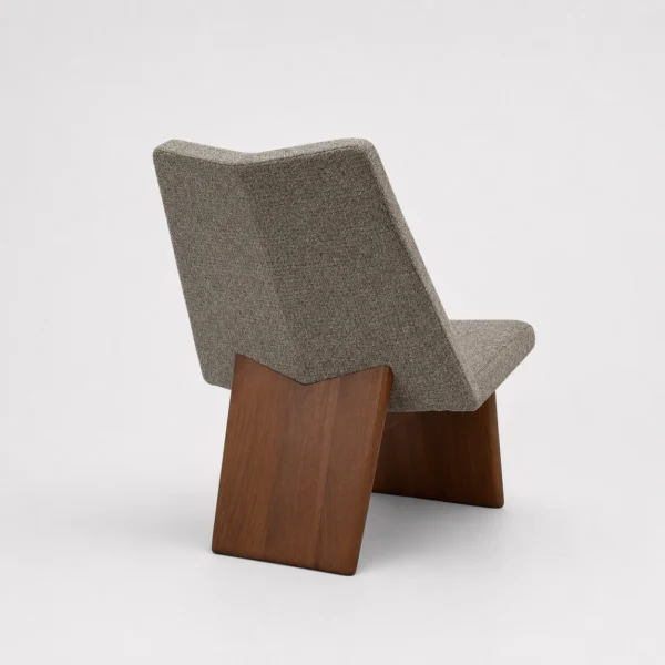 Poltrona Kraft Estofada